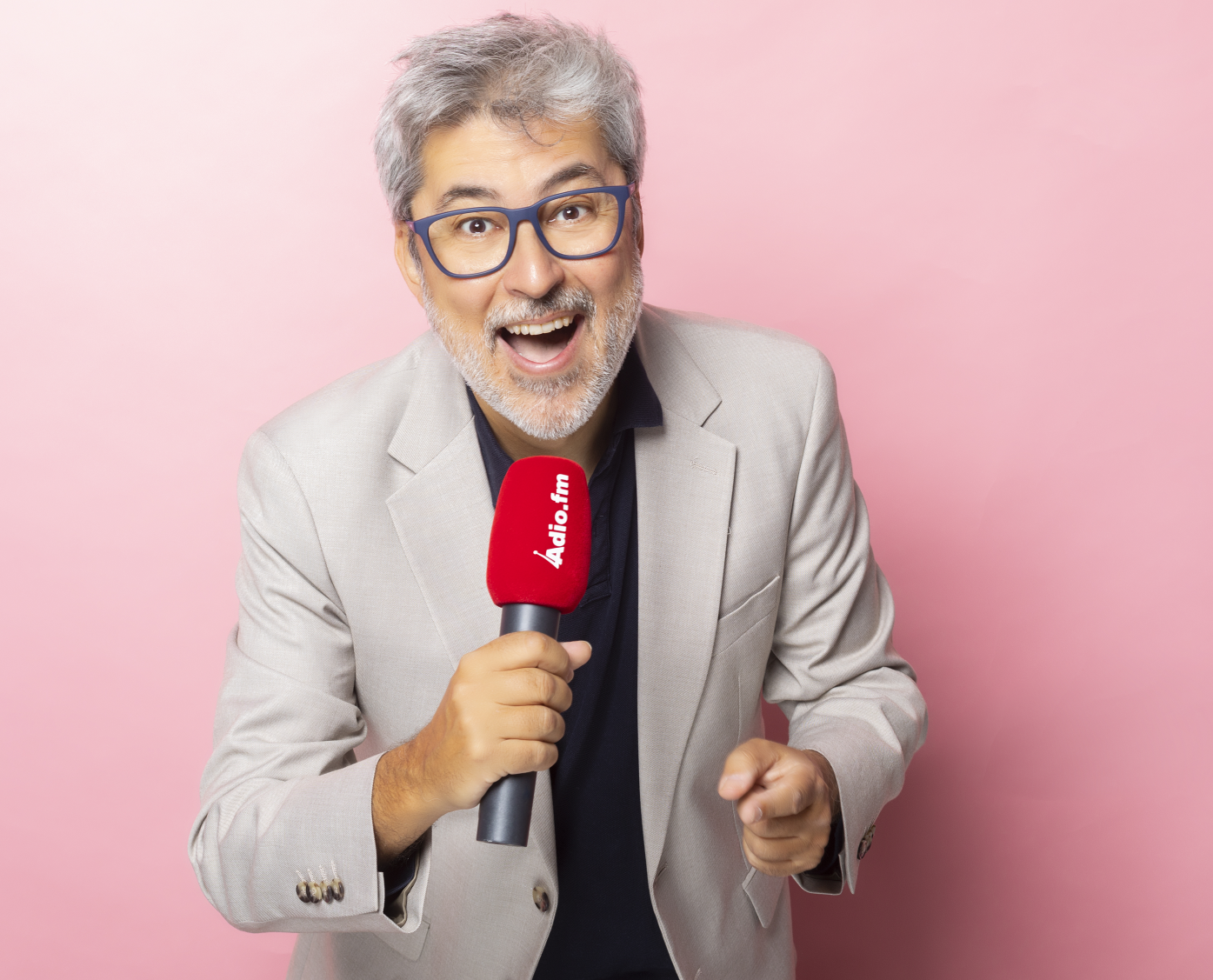 Juanma micrófono adio